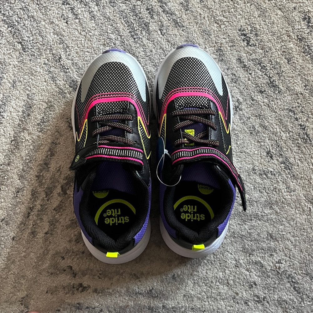 Stride Rite Kids Black light up Sneakers with Pink & Neon Yellow Accents